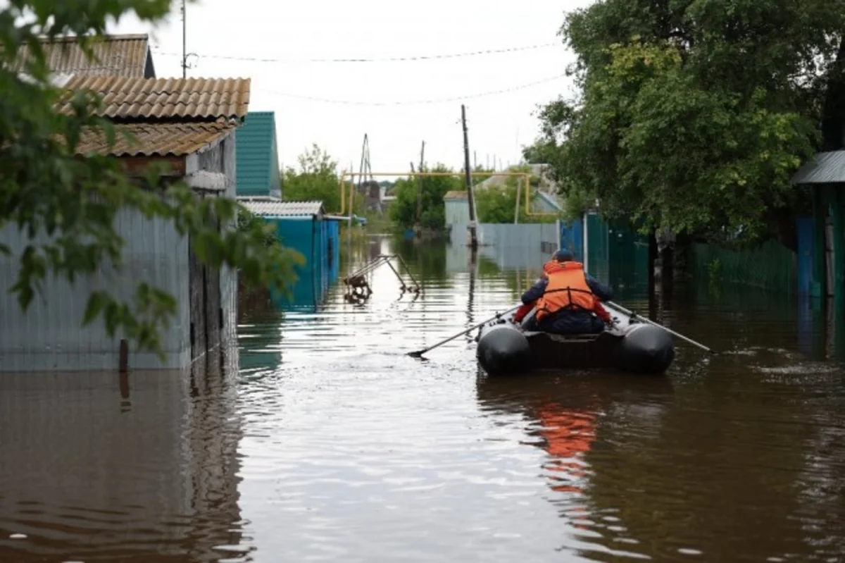 В Челябинской области РФ сотни домов остались под водой из-за ливней
