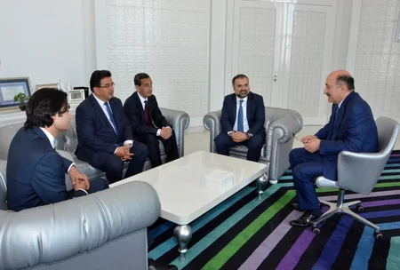 Nazir Balakişi Qasımova “Tərəqqi” medalını təqdim edib