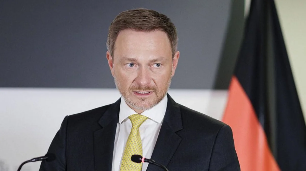 Лидер либералов ФРГ выступил за формирование коалиции с ХДС/ХСС и СДПГ