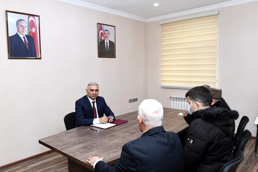 Vüqar Əhmədov Şamaxı və Qobustandan olan vətəndaşları qəbul edib