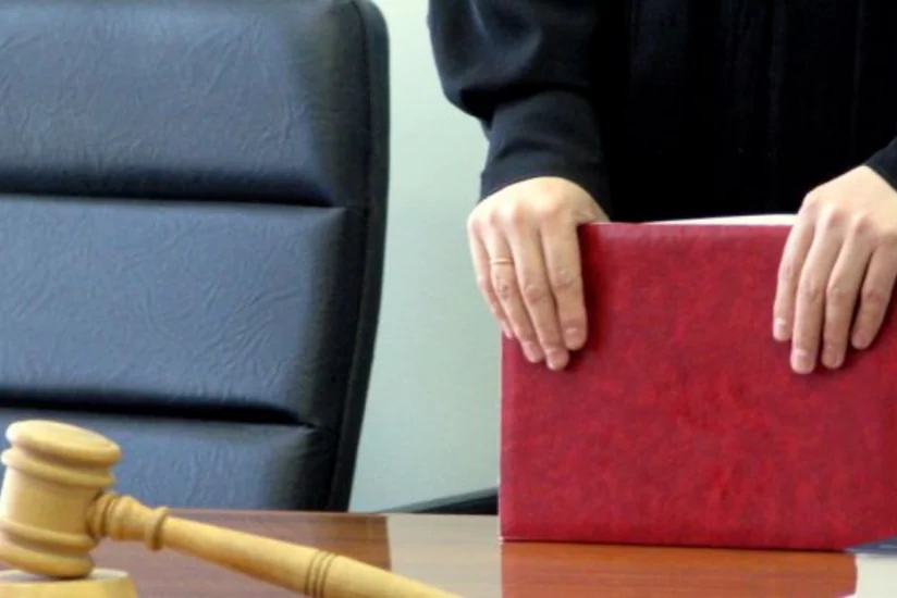 Saxta müqavilə ilə mənzil satan şirkət direktoru Ali Məhkəməyə müraciət edib