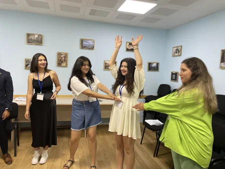 Azerbaijani students return from prestigious Future Leaders Exchange (FLEX) Program as engaged alumni