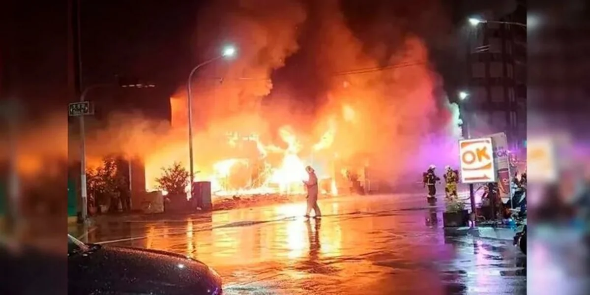 На Тайване в результате пожара в жилом доме погибли девять человек