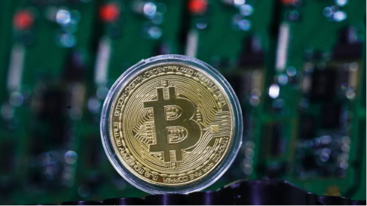 Цена биткоина впервые в истории превысила $22 тысячи