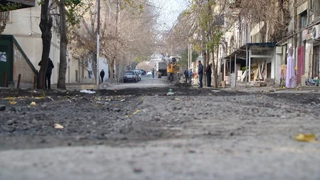 Bakıda daha bir ərazidə yaşayış və qeyri-yaşayış sahələri sökülür
