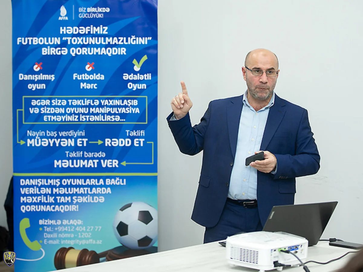 “Kəpəz”in aşağı yaş qruplarından ibarət komandalarına danışılmış oyunlarla bağlı seminar keçirilib