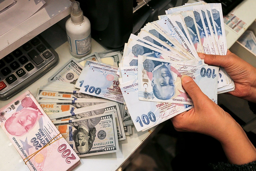 Turkish lira reaching anti-record again