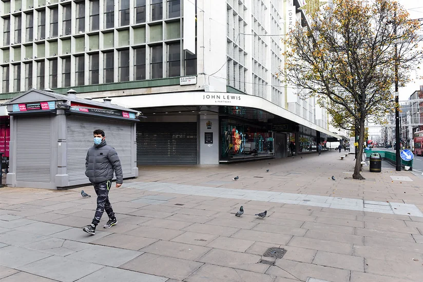 В Лондоне введут локдаун из-за коронавируса