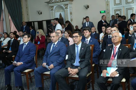 Bakıda Türk Dövlətlərinin Diaspor Gənclərinin I Forumu işə başlayıb - YENİLƏNİB