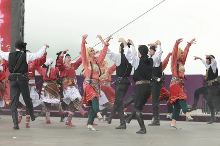 Şuşada “Xarıbülbül” Beynəlxalq Musiqi Festivalının qala-konserti olub