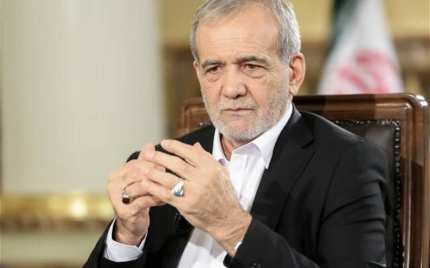 İran Prezidenti ölkəsinin maraqları nəzərə alınacağı təqdirdə ABŞ ilə razılaşmaya hazır olduğunu bildirib