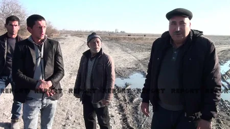 Ucarda 200-ə yaxın sakinin yaşadığı kəndin yolu keçilməz haldadır