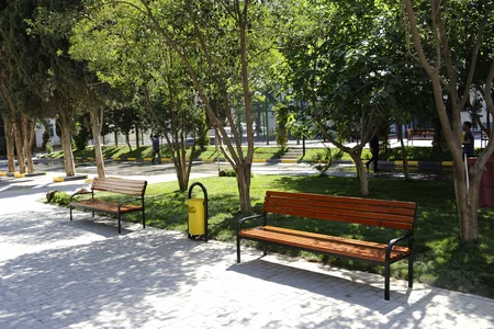 Bakıda daha bir həyət abadlaşdırılıb