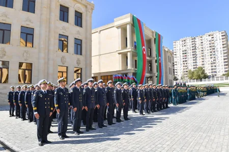 DSX rəisi “Dəmir yumruq” abidə kompleksinin açılışını edib