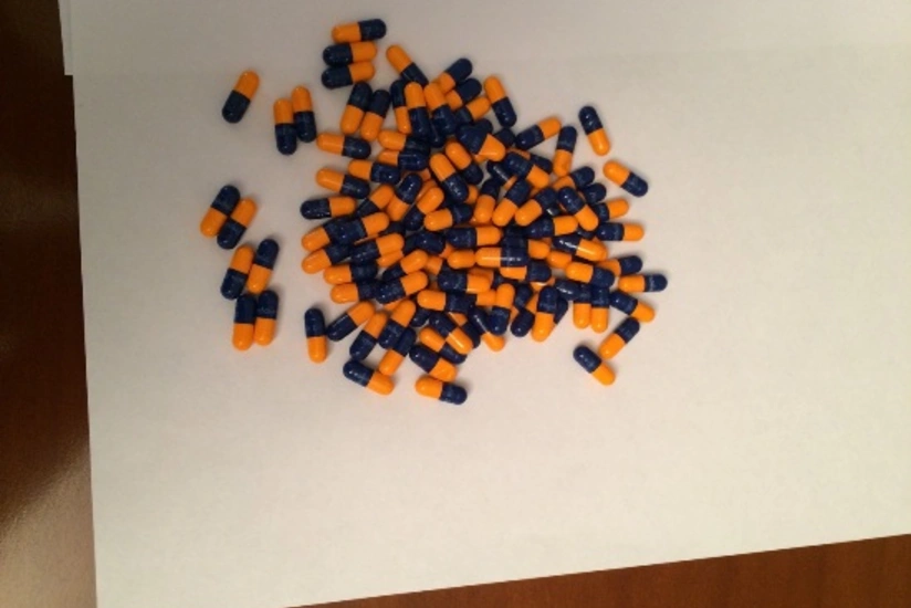 Bakıda həbsdəki oğluna psixotrop maddə ötürmək istəyən ata saxlanılıb