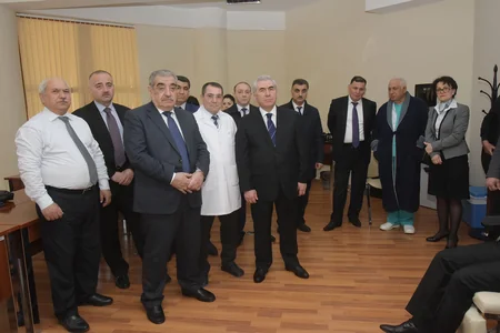 Tibb Universitetində orduya dəstək məqsədilə qanvermə aksiyası keçirilib - FOTO