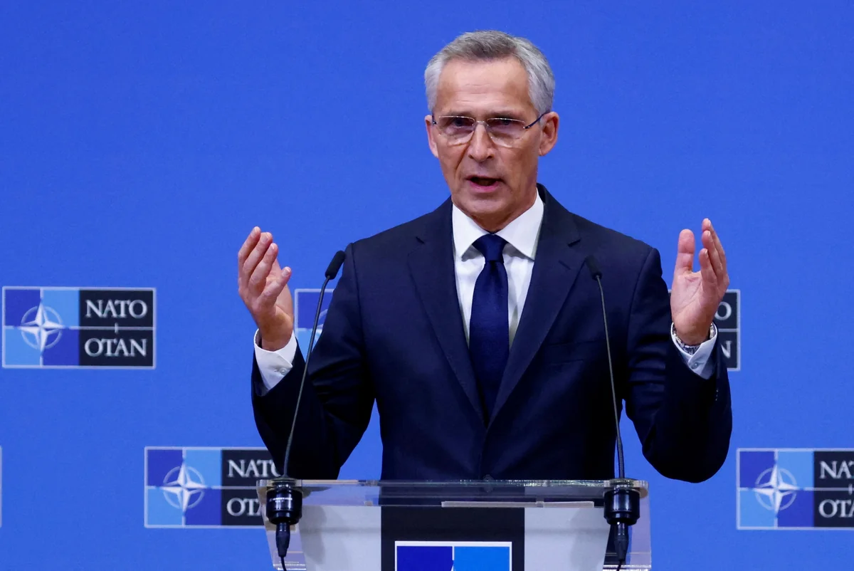 Stoltenberg: NATO has no plans to send troops to Ukraine