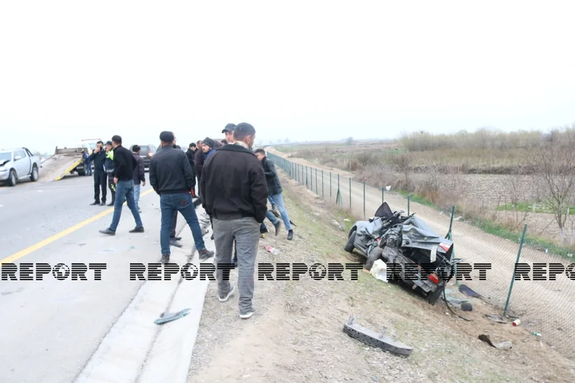 Salyanda zəncirvari qəza olub, ölən var  