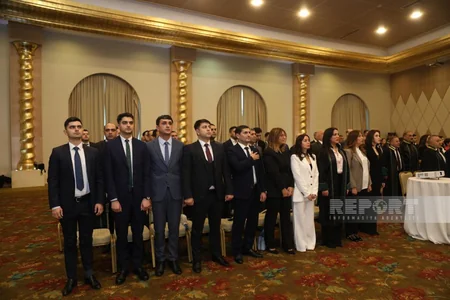 Vəkilliyə namizədlər and içib, müvafiq qərarlar qəbul edilib