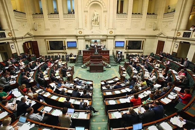 Daha bir parlament Fələstinin müstəqilliyini tanımaq qərarı verib