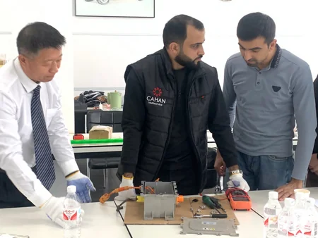 “Cahan Multibrend Servis”dən hibrid və elektrik avtomobillər üçün möhtəşəm addım