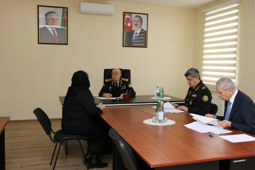 Kəmaləddin Heydərov Xızıda vətəndaşları qəbul edib