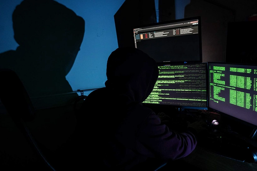 Iran-linked hackers threaten to release Trump aides' emails