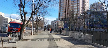 Фоторепортаж Report c места попадания ракеты в многоэтажку в Киеве