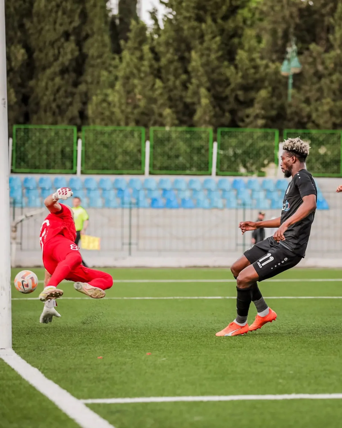 Səbail rəsmisi qeyri-etik hərəkət edən futbolçu haqqında: Cəzasını alacaq