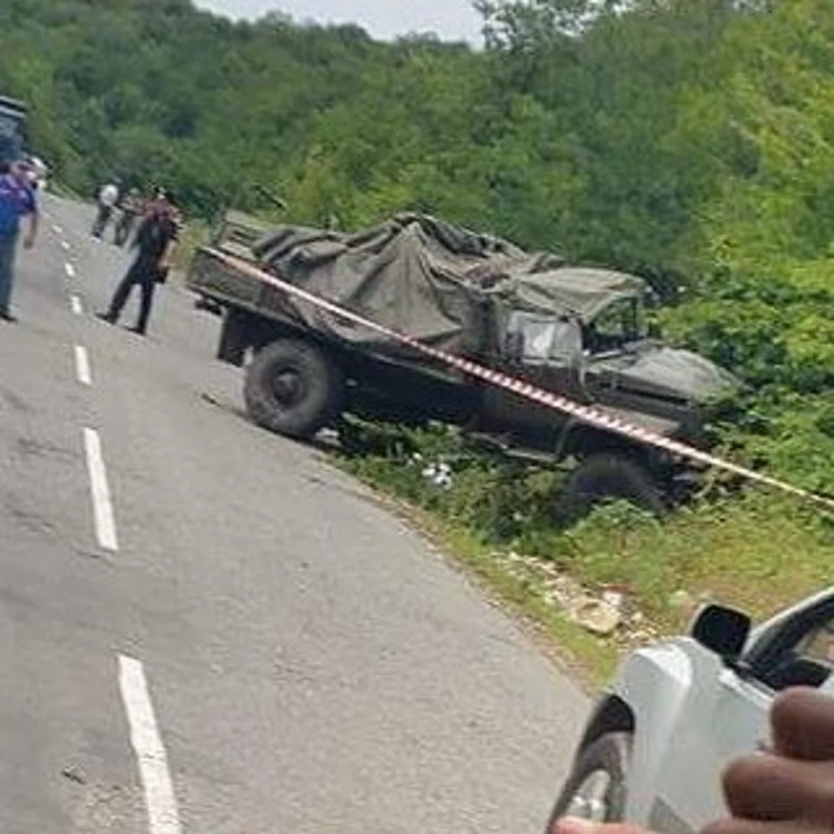 Ermənistanda hərbi yük maşını aşıb, 15 hərbçi yaralanıb