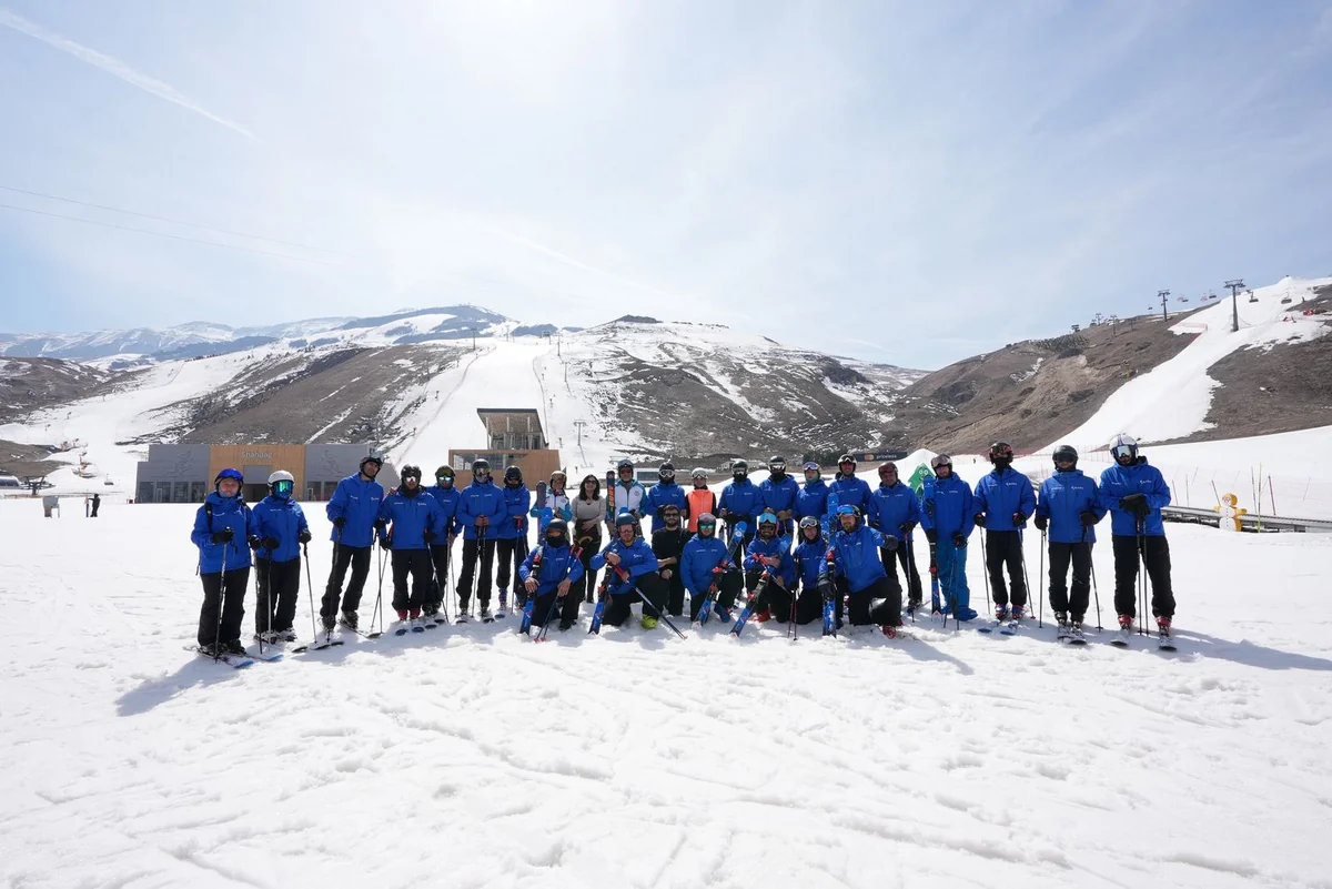 Azərbaycanda “Dağ xizəyi təlimçisi” layihəsi keçirilib
