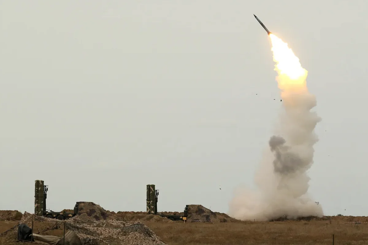 Ukrainian intelligence: Russian missile attacks target infrastructure