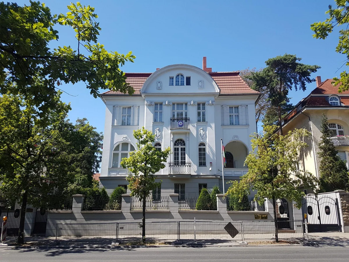 Səfirlik Almaniyada yaşayan Azərbaycan vətəndaşlarına müraciət edib