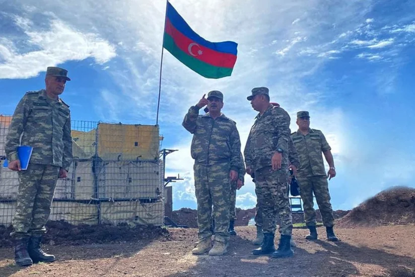 Закир Гасанов дал поручения по повышению боеготовности личного состава