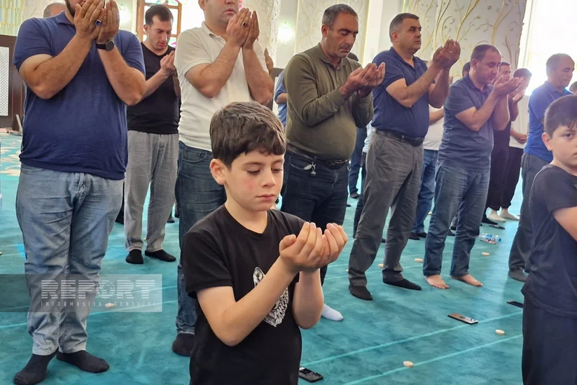 Naxçıvanda Qurban bayramı münasibətilə bayram namazı qılınıb