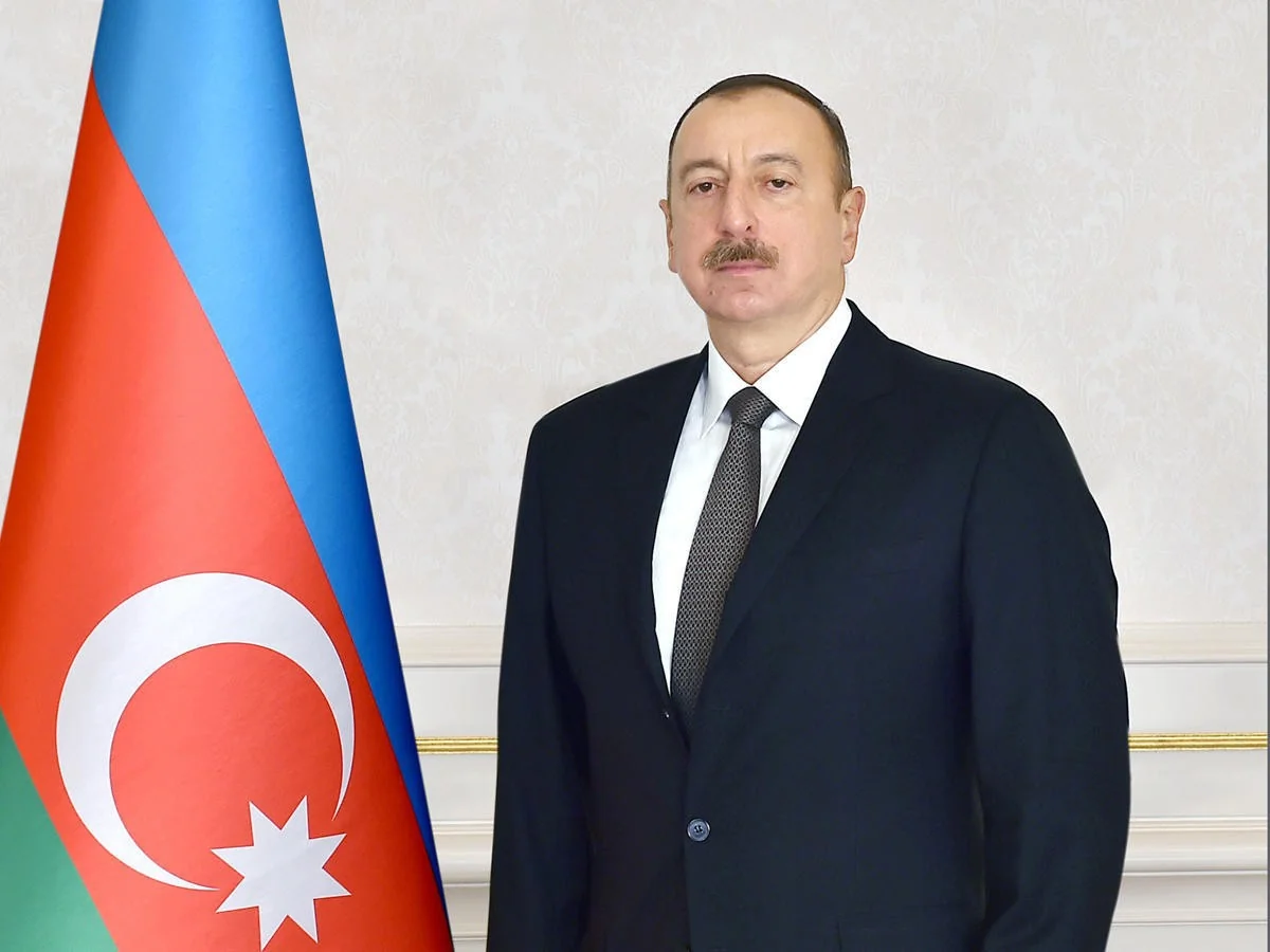 Президент Ильхам Алиев поздравил афганского коллегу