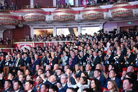 Prezident İlham Əliyev Astanada “Вечер дружбы” adlı qala konsertdə iştirak edib