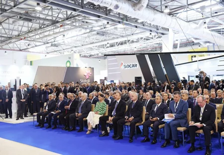 ​Prezident İlham Əliyev Bakıda XXII Beynəlxalq “Xəzər Neft və Qaz 2015” sərgisinin açılışında iştirak edib