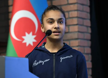 Nazir ötən ay beynəlxalq yarışlarda uğur qazanan idmançılarla görüşüb