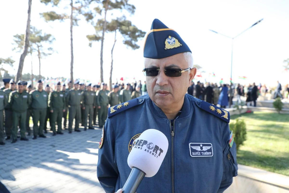 Азербайджан намерен закупить новые военные самолеты