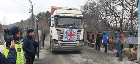 По дороге Ханкенди-Лачын беспрепятственно проехали автомобили МККК
