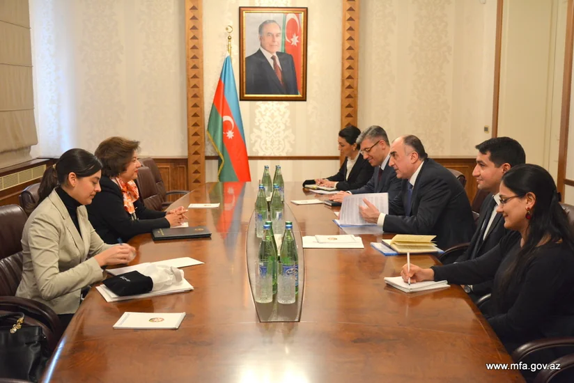 Elmar Məmmədyarov Kolumbiyanın müvəqqəti işlər vəkili ilə görüşüb