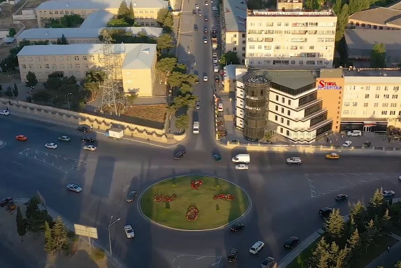 Bakının bir sıra küçələrində yol hərəkət təhlükəsizliyi artırılıb