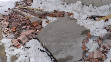 Güclü qar Şamaxıda bir ailəni evsiz qoyub