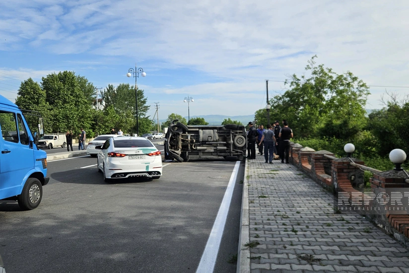 Şəkidə yol qəzasında 7 nəfər xəsarət alıb - YENİLƏNİB-2