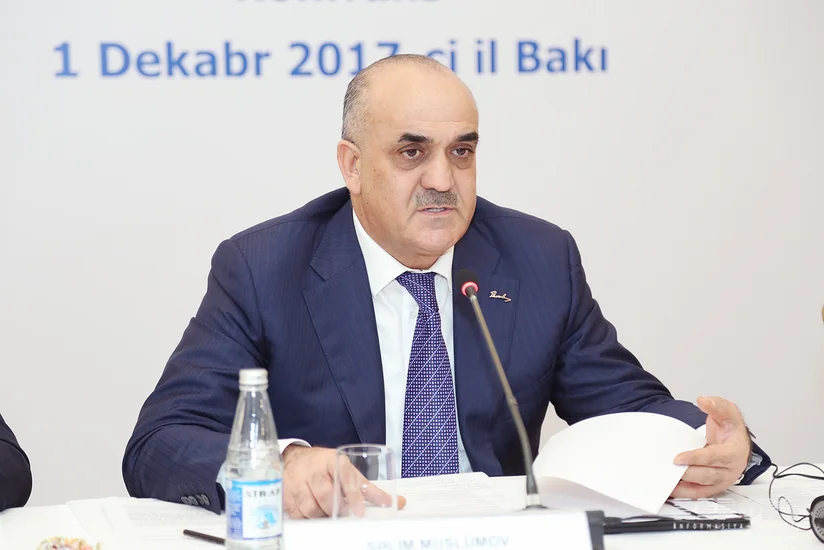 Nazir: Bakıdakı bütün keçidlərdə əlilliyi olan şəxslər üçün panduslar qoyulacaq