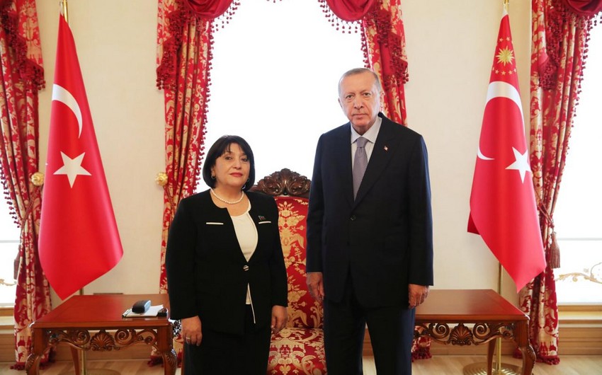 Sahibə Qafarova Rəcəb Tayyib Ərdoğanla görüşüb