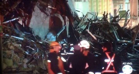 High-rise building in Sao Paulo collapses during fire, 1 killed - VIDEO