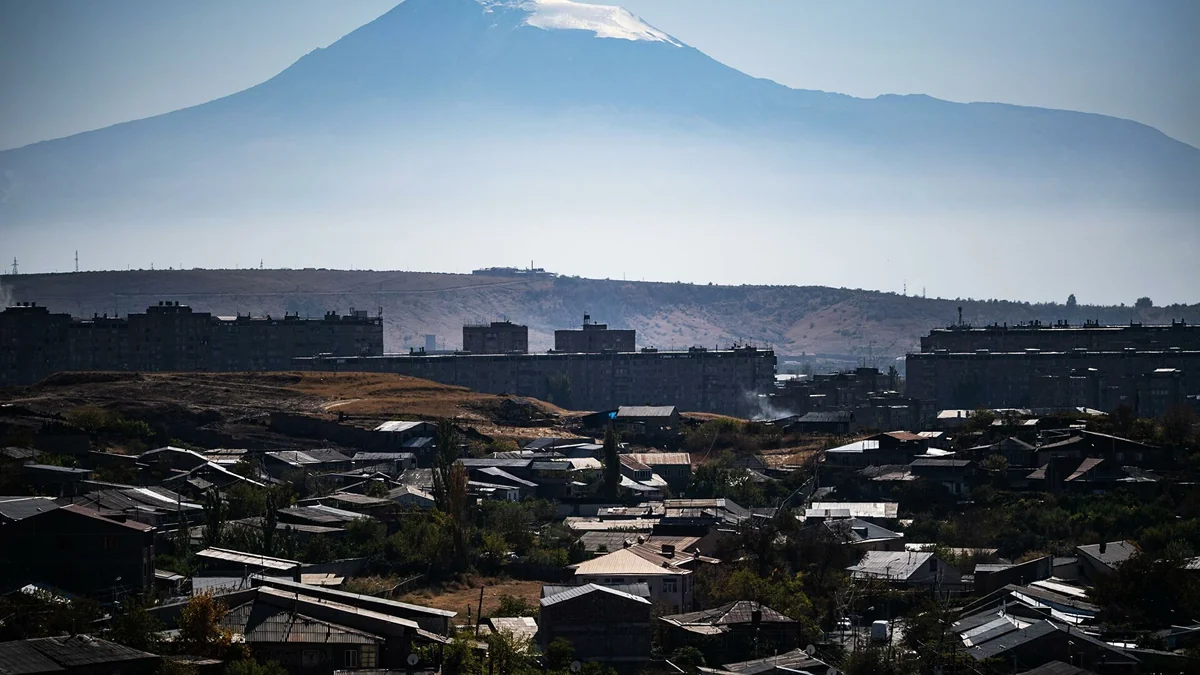 Armenian politician suggests creating union state with Russia