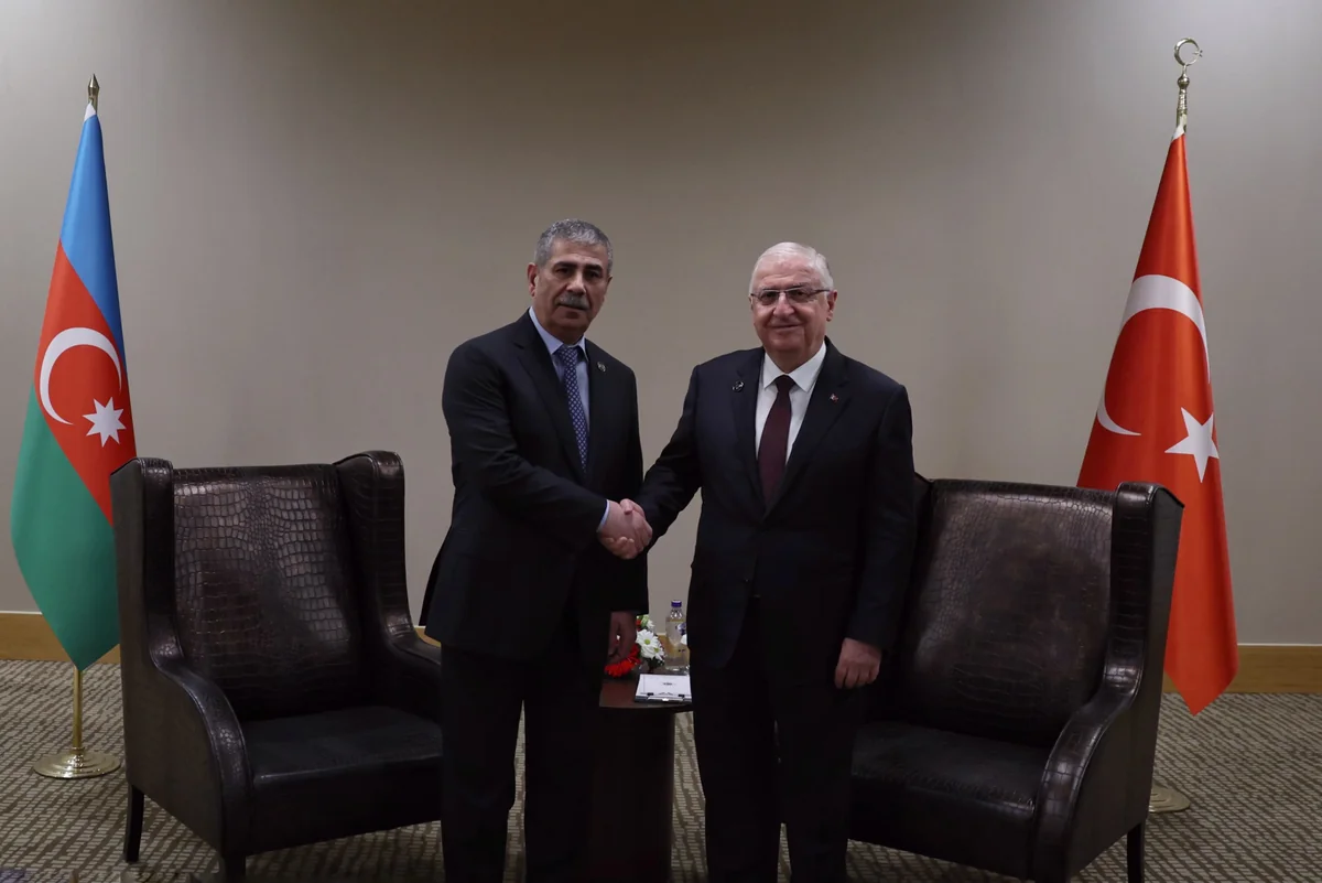 Zakir Hasanov meets with his Turkish counterpart Yasar Guler